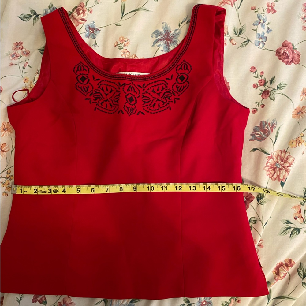 Kasper Red Top - Picture 2 of 6